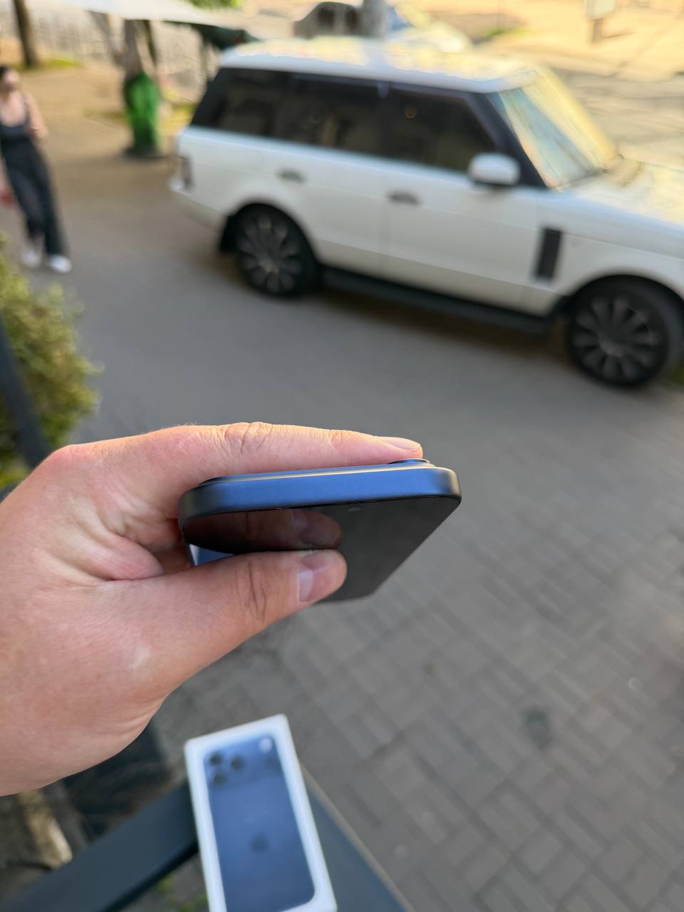 Open Box Apple iPhone 17 Pro Max 256GB Deep Blue - Зображення 6