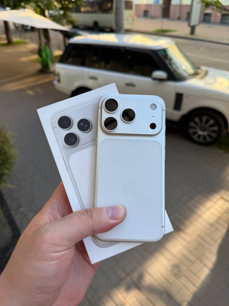 Б/В Apple iPhone 17 Pro 512gb eSim Silver