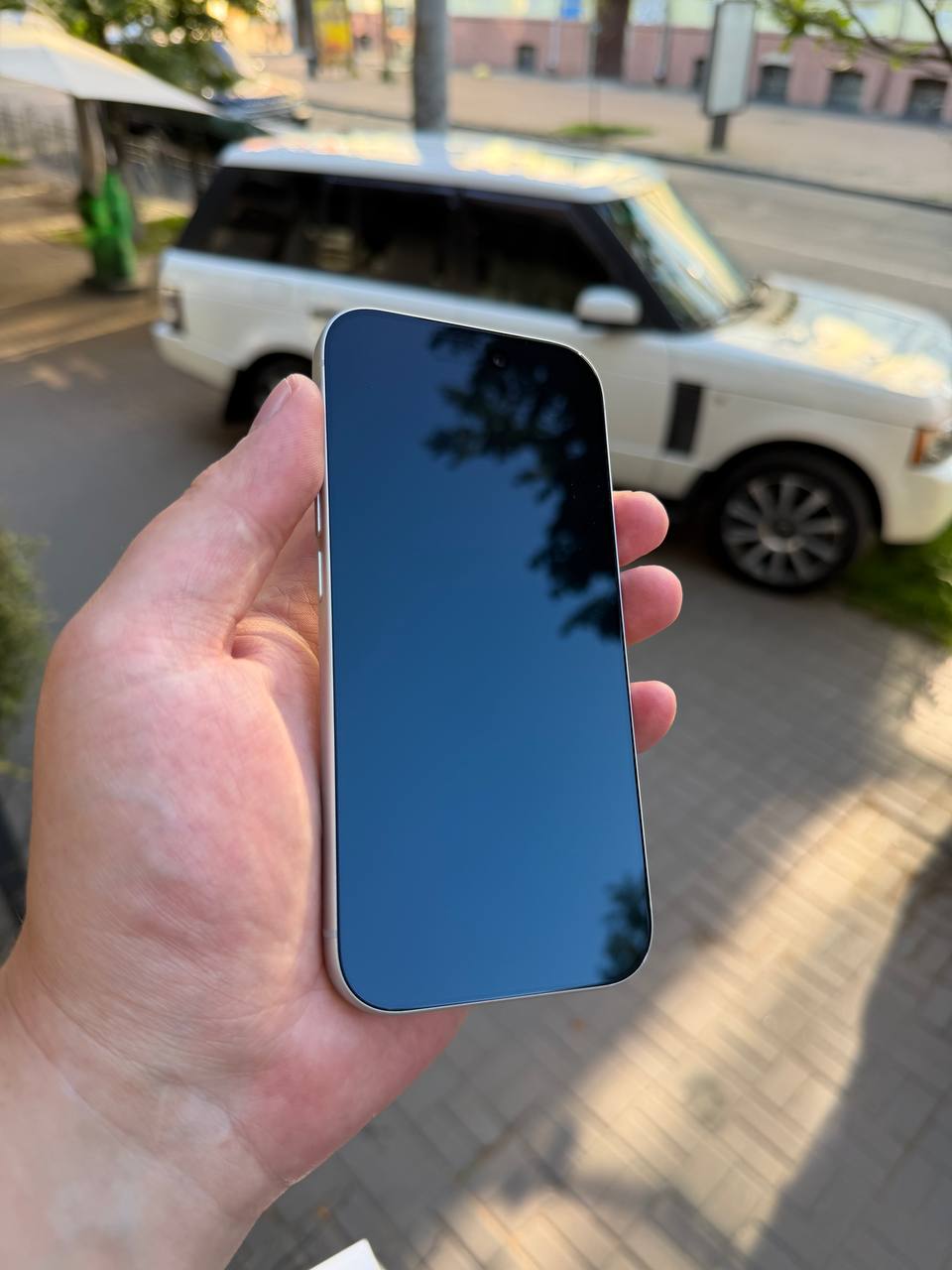 Б/В Apple iPhone 17 Pro 512gb eSim Silver — изображение 3