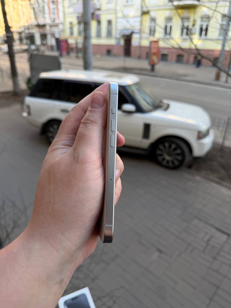 Б/В iPhone 15 Pro 128GB White Titanium - Зображення 4