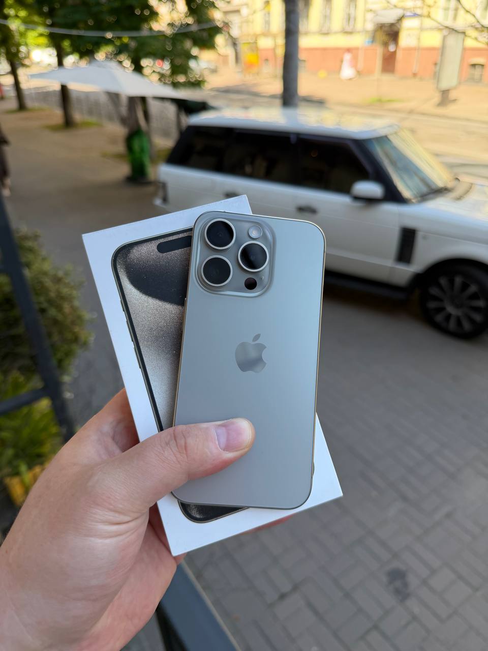 Б/В iPhone 15 Pro 512GB Natural Titanium