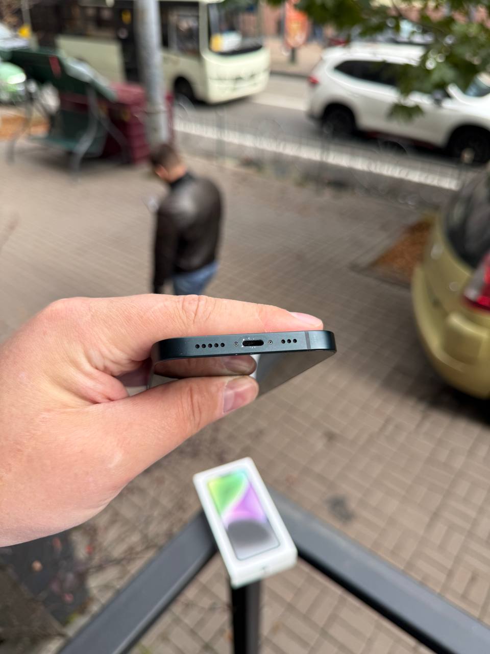 Б/В Apple iPhone 14 256GB Midnight — изображение 7
