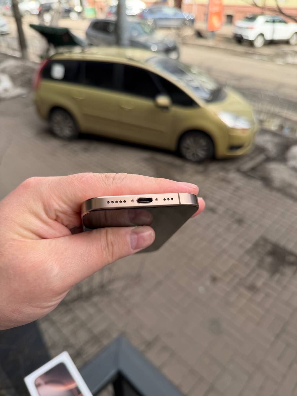 Б/В iPhone 16 Pro 512GB Desert Titanium 7 Б/В iPhone 16 Pro 512GB Desert Titanium — изображение 7