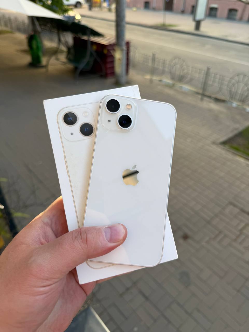 Б/В Apple iPhone 13 128GB Starlight 1 Б/В Apple iPhone 13 128GB Starlight