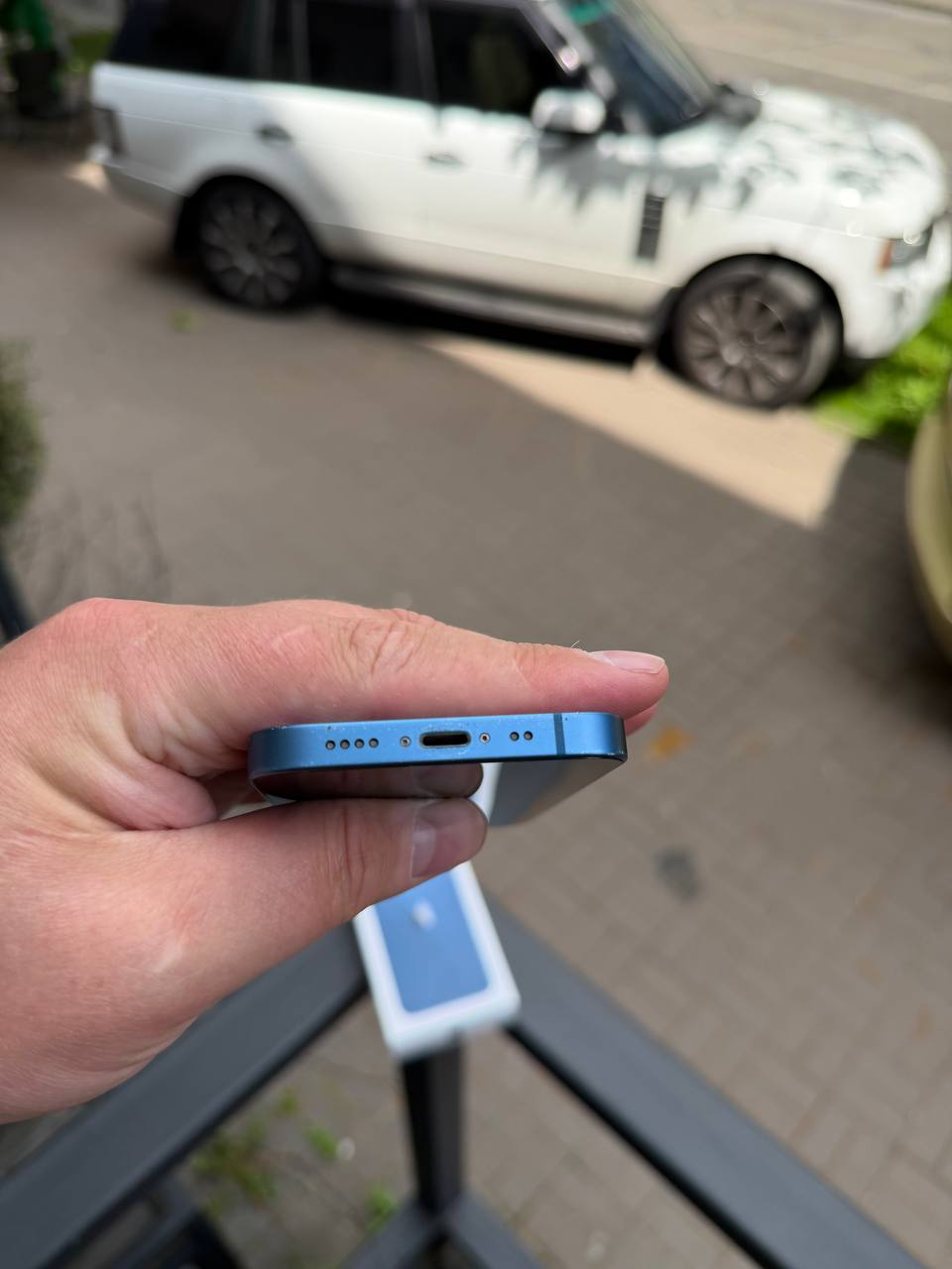 Б/В Apple iPhone 13 mini 256GB Blue — изображение 7